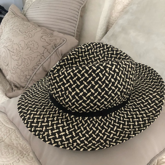 Loft black cream straw hat. M/L - Picture 2 of 6